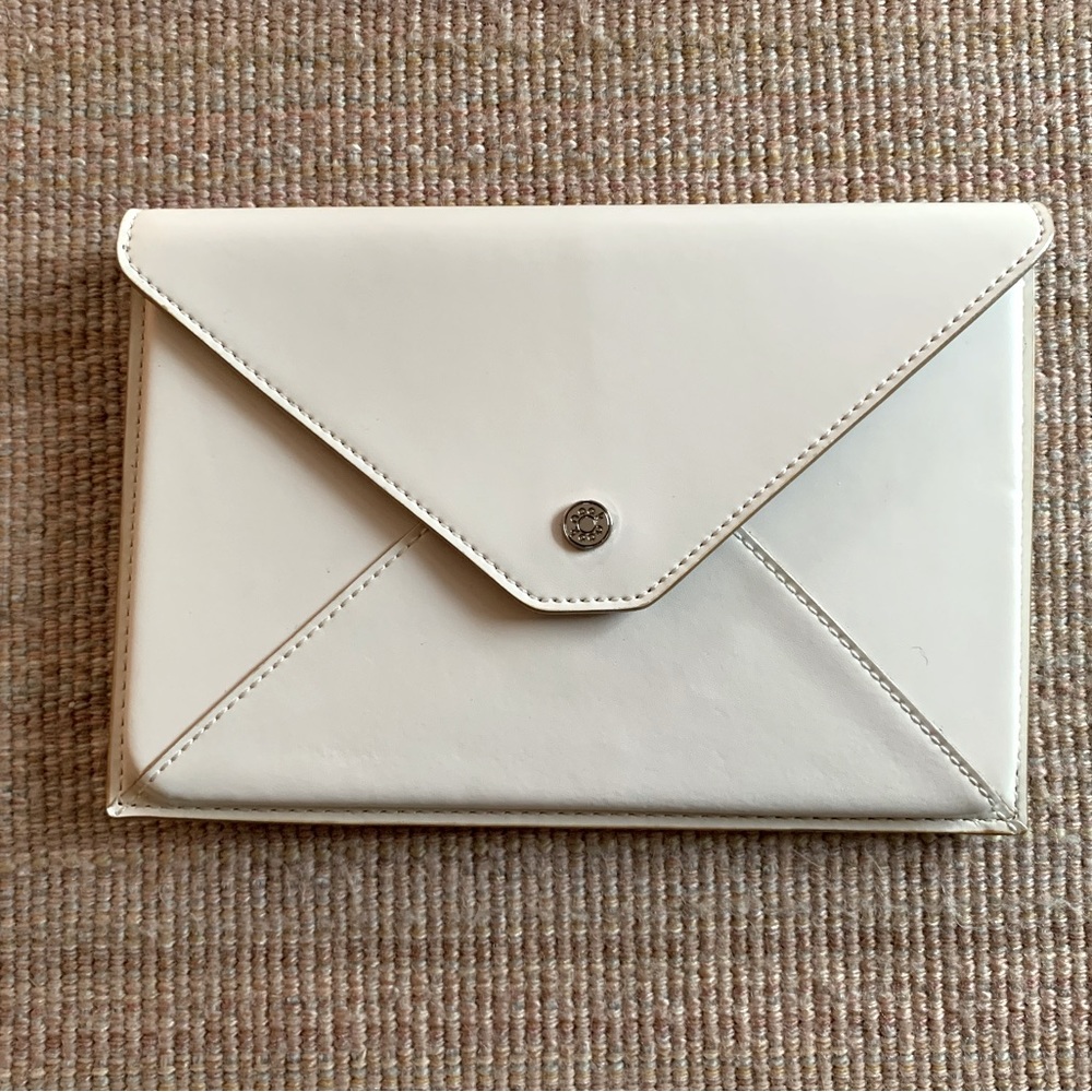 Hard leather Nook case